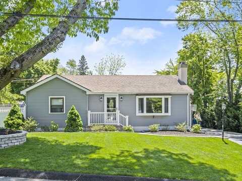 5 Roman Ave, Danvers, MA 01923