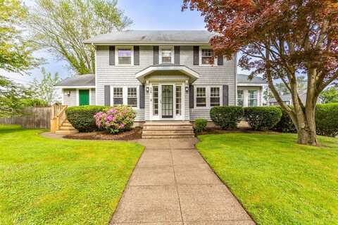 868 Brayton Ave, Somerset, MA 02726