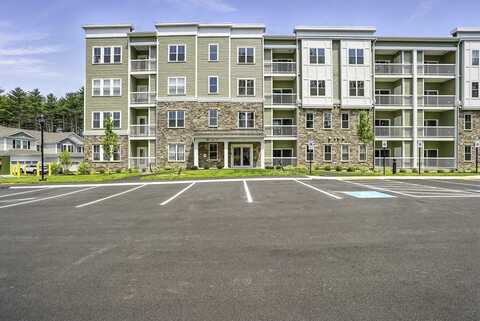 4 Winslow Lane, Grafton, MA 01536