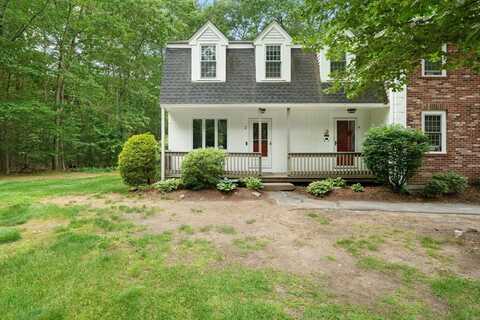 2 Colonial Dr, Norton, MA 02766