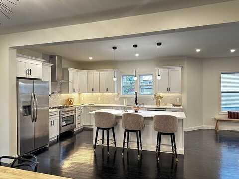 5 Colorado St, Boston, MA 02126