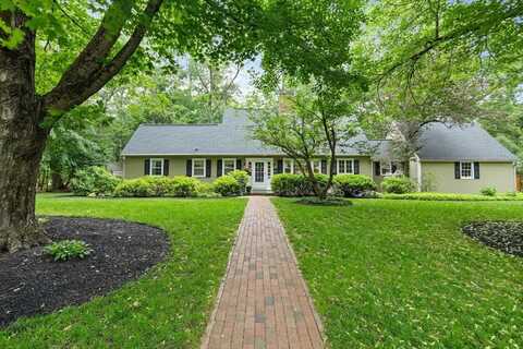 28 Lincoln Drive, Acton, MA 01720