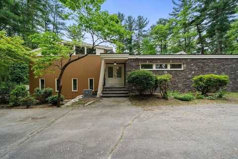 181 Thayer Farms Rd, Attleboro, MA 02703