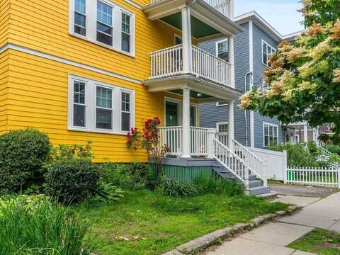 137 Williams St, Boston, MA 02130