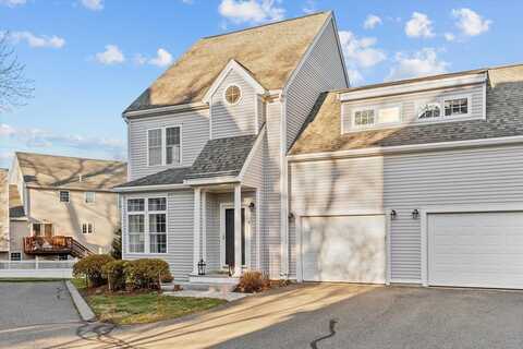 9 New Mill Pl, Ipswich, MA 01938