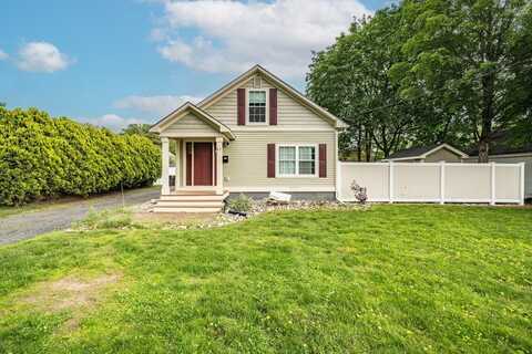 41 Claremont St, Westfield, MA 01085