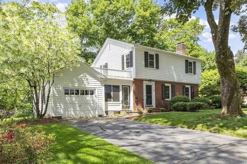 79 Cheever Circle, Andover, MA 01810
