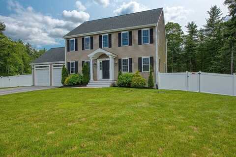 31 Pocksha Dr, Middleboro, MA 02346