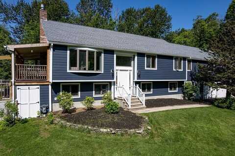 10 Longmeadow Lane, Medway, MA 02053
