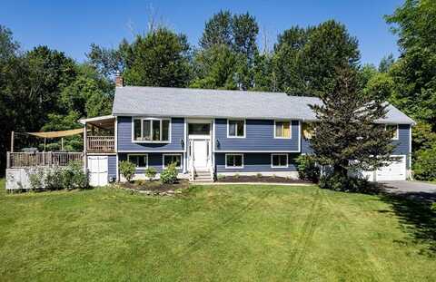 10 Longmeadow Lane, Medway, MA 02053
