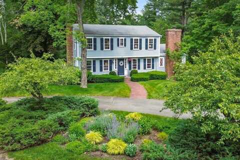 15 Thoreau Rd, Acton, MA 01720