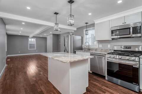 70 Sanborn Street, Fitchburg, MA 01420