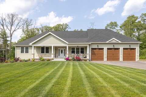 977 East Street, Wrentham, MA 02093