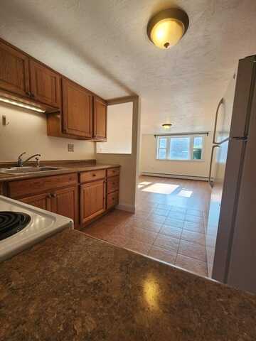 20 Miller St, Quincy, MA 02169