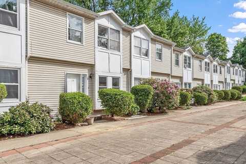 2 Howe Ter, Boston, MA 02125