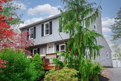 17 E Wind Dr, Plymouth, MA 02360