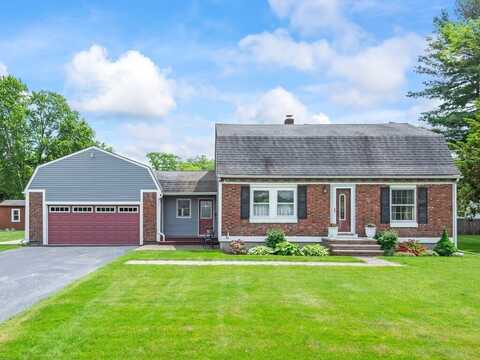 61 Locust Street, Oxford, MA 01540