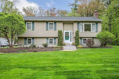 28 Hardy, Londonderry, NH 03053