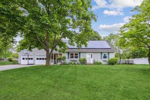 30 Lee Street, Lancaster, MA 01523
