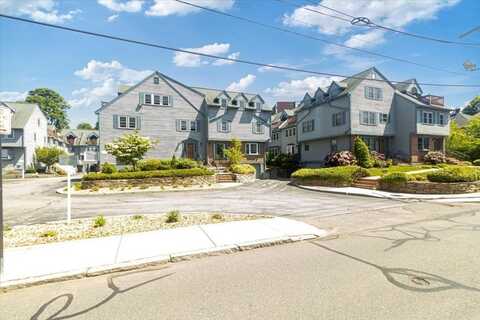 35 Merrymount Rd, Quincy, MA 02169