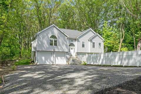 136 Ararat Street, Worcester, MA 01606