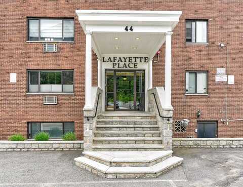 44 Lafayette Ave, Chelsea, MA 02150