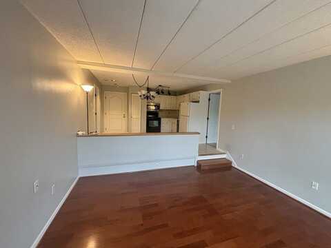 160 Burkhall St, Weymouth, MA 02034