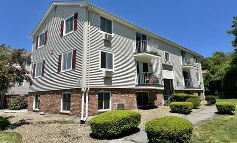 4 Royal Dane Dr, Marshfield, MA 02050