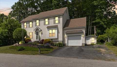 9 Savin Ave, Methuen, MA 01844
