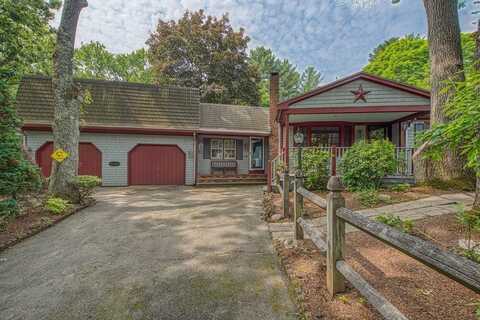 328 Caswell Street, Taunton, MA 02718