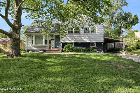 11 Woodside Drive, Red Bank, NJ 07701