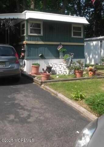 10 Nicholas Boulevard, Jackson, NJ 08527