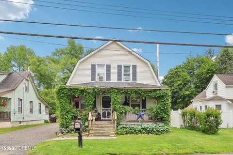 32 Jacobstown Road, Plumsted, NJ 08533