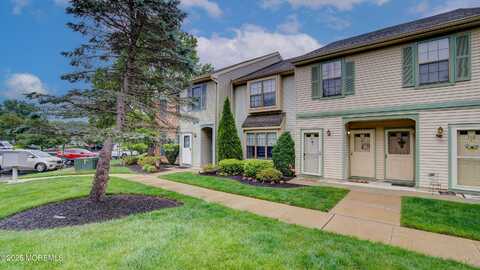 111 Wyndham Place, Robbinsville, NJ 08691