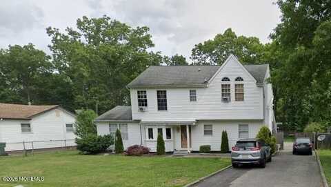 137 Ronald Road, Lakewood, NJ 08701