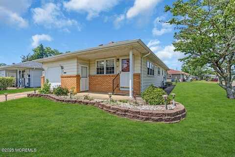 68 Barbados Drive S, Toms River, NJ 08757