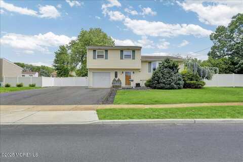 4 Calt Drive, Hazlet, NJ 07730