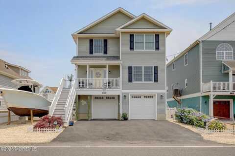 728 Drum Point Road, Brick, NJ 08723