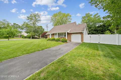 952 Stafford Drive, Toms River, NJ 08753
