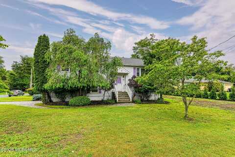 610 W Park Avenue, Oakhurst, NJ 07755