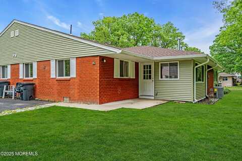 10d Heron Street, Manchester, NJ 08759