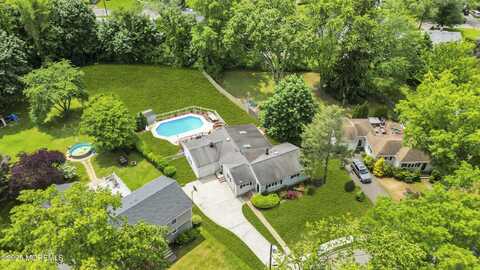 42 N Park Avenue, Shrewsbury, NJ 07702