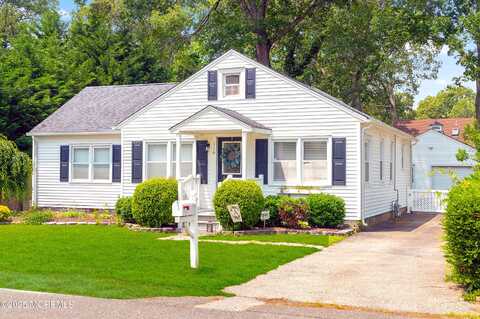 116 Lloyd Road, Toms River, NJ 08753