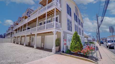 33 Sumner Avenue, Seaside Heights, NJ 08751