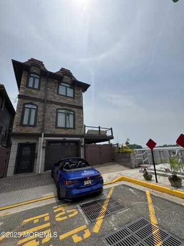36 Beach Street, Sea Bright, NJ 07760