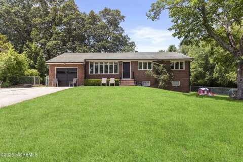 8 Metedeconk Lane, Lakewood, NJ 08701