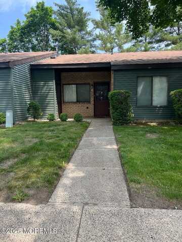 212 Covered Bridge Boulevard, Manalapan, NJ 07726