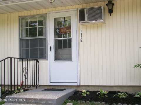 160e Gramercy Court, Lakewood, NJ 08701
