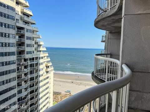 3101 Boardwalk, Atlantic City, NJ 08401