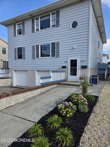 59 K Street, Seaside Park, NJ 08752